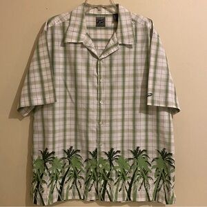 Men’s Piping Hot Short Sleeve Hawaiian Shirt Size XL Plaid Palm Trees Pattern